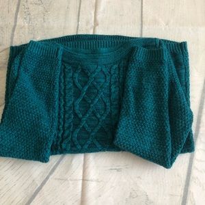 Long  Sleeved Sweater..